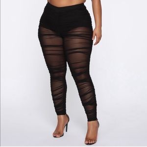 Fashion Nova Ruched Sheer Leggings 🖤 NWT